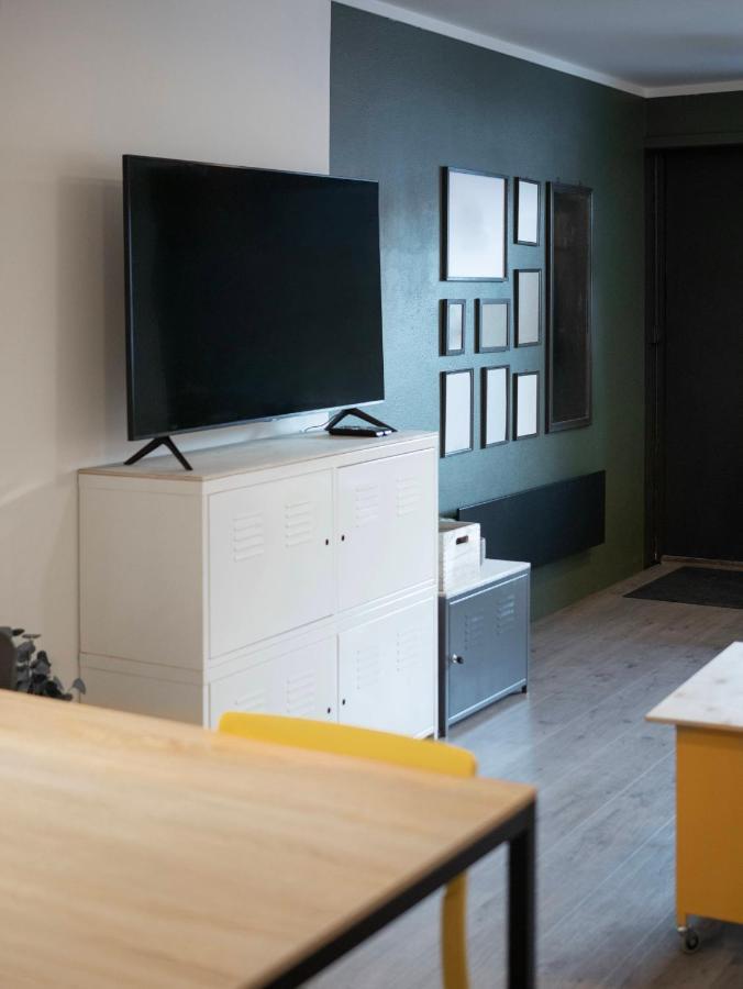 Sentrumsvegen - Private Studio Apartment In Gol Luaran gambar